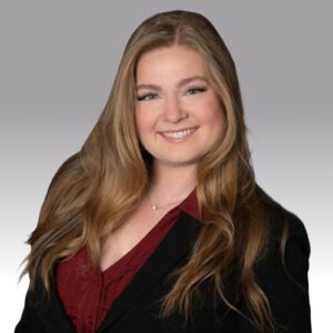Courtney Dunkelberger | Peakhill